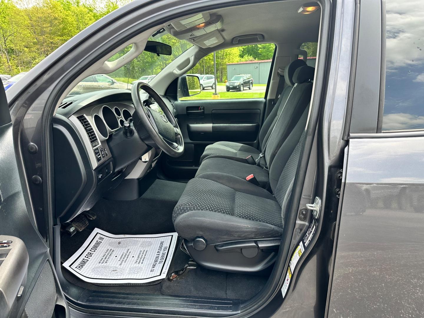 2011 Gray /Black Toyota Tundra SR5 (5TFUM5F12BX) with an 4.6L V8 engine, 6-speed automatic transmission, located at 11115 Chardon Rd. , Chardon, OH, 44024, (440) 214-9705, 41.580246, -81.241943 - Photo#18